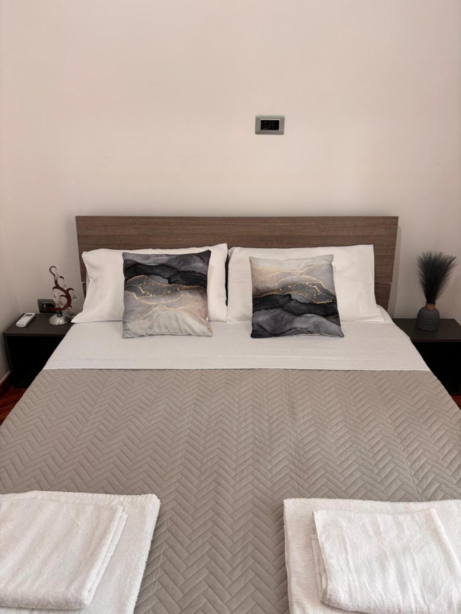 La Tela Di Elena Hotel Napoli Ngoại thất bức ảnh