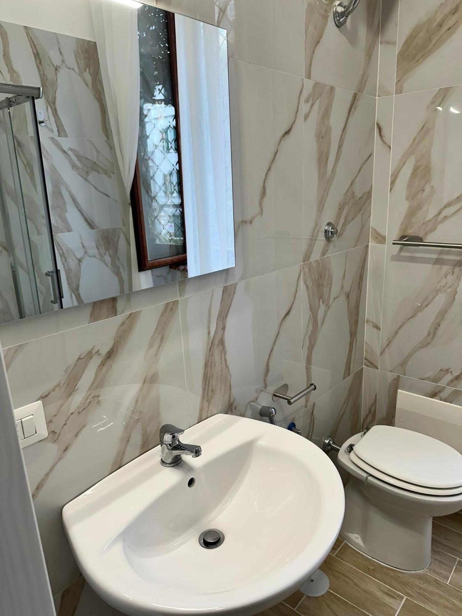 La Tela Di Elena Hotel Napoli Ngoại thất bức ảnh
